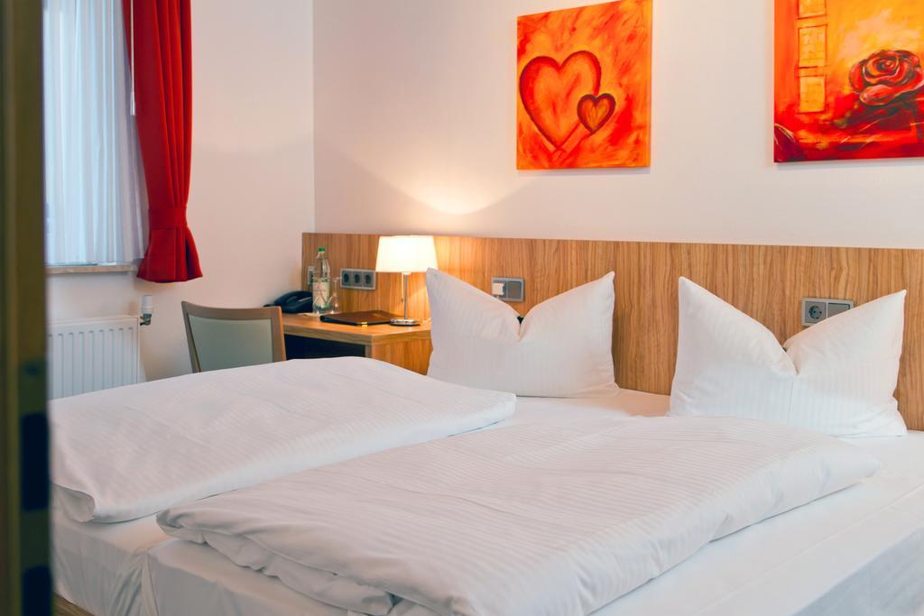 Hotel Schaper Целе Стая снимка