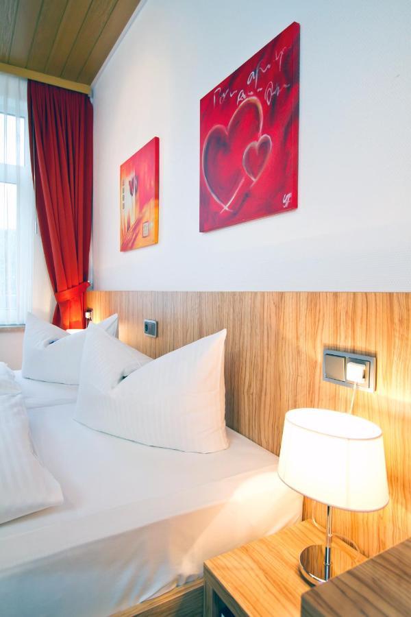 Hotel Schaper Целе Екстериор снимка