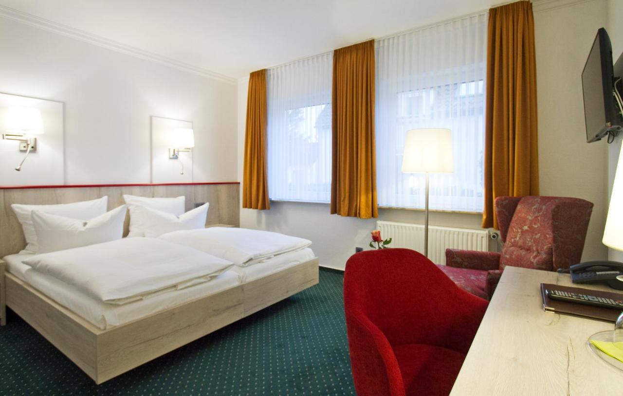 Hotel Schaper Целе Екстериор снимка